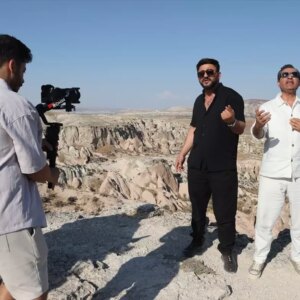 rafet el roman kapadokyada klip cekiyor 9E9Fu5PK