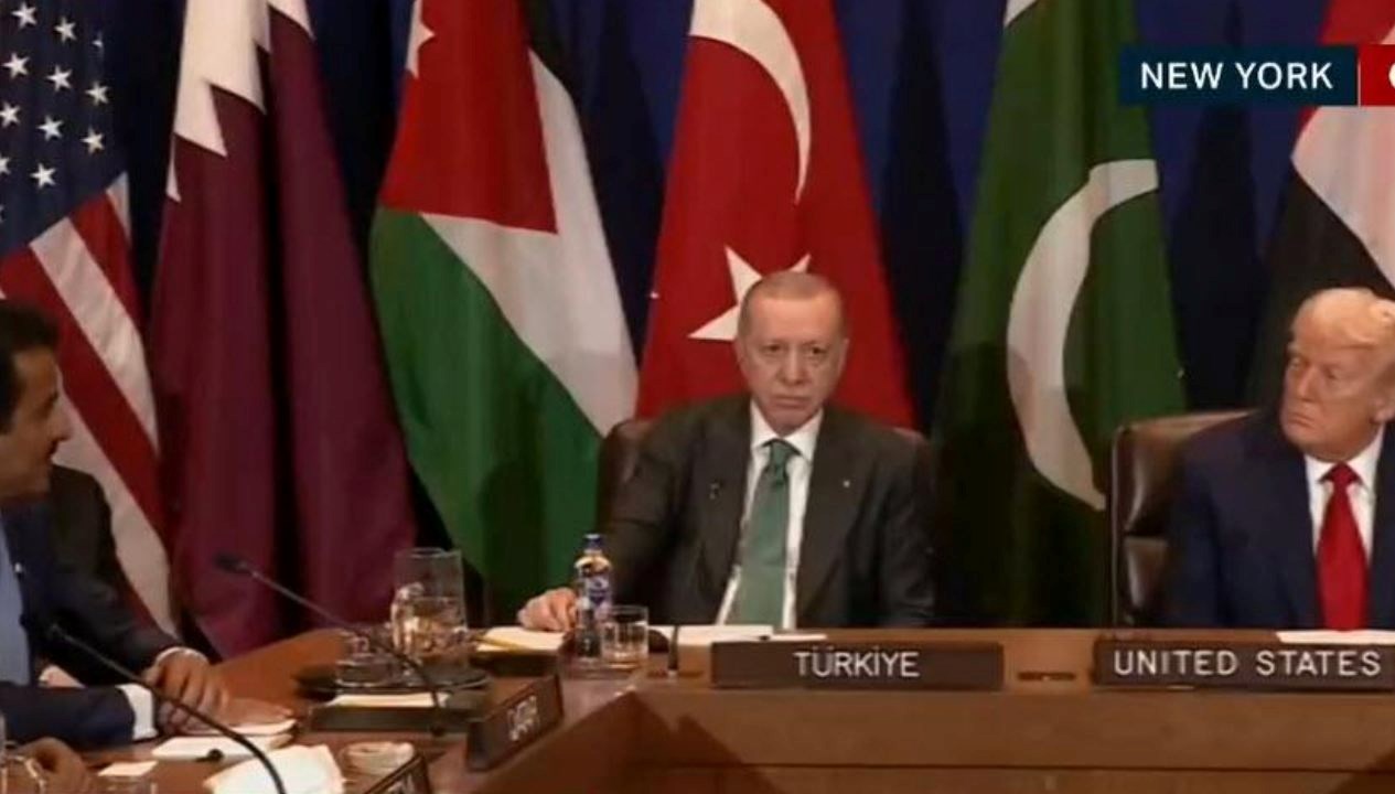 cumhurbaskani erdogan gazze liderler zirvesine katildi ypORyVP1