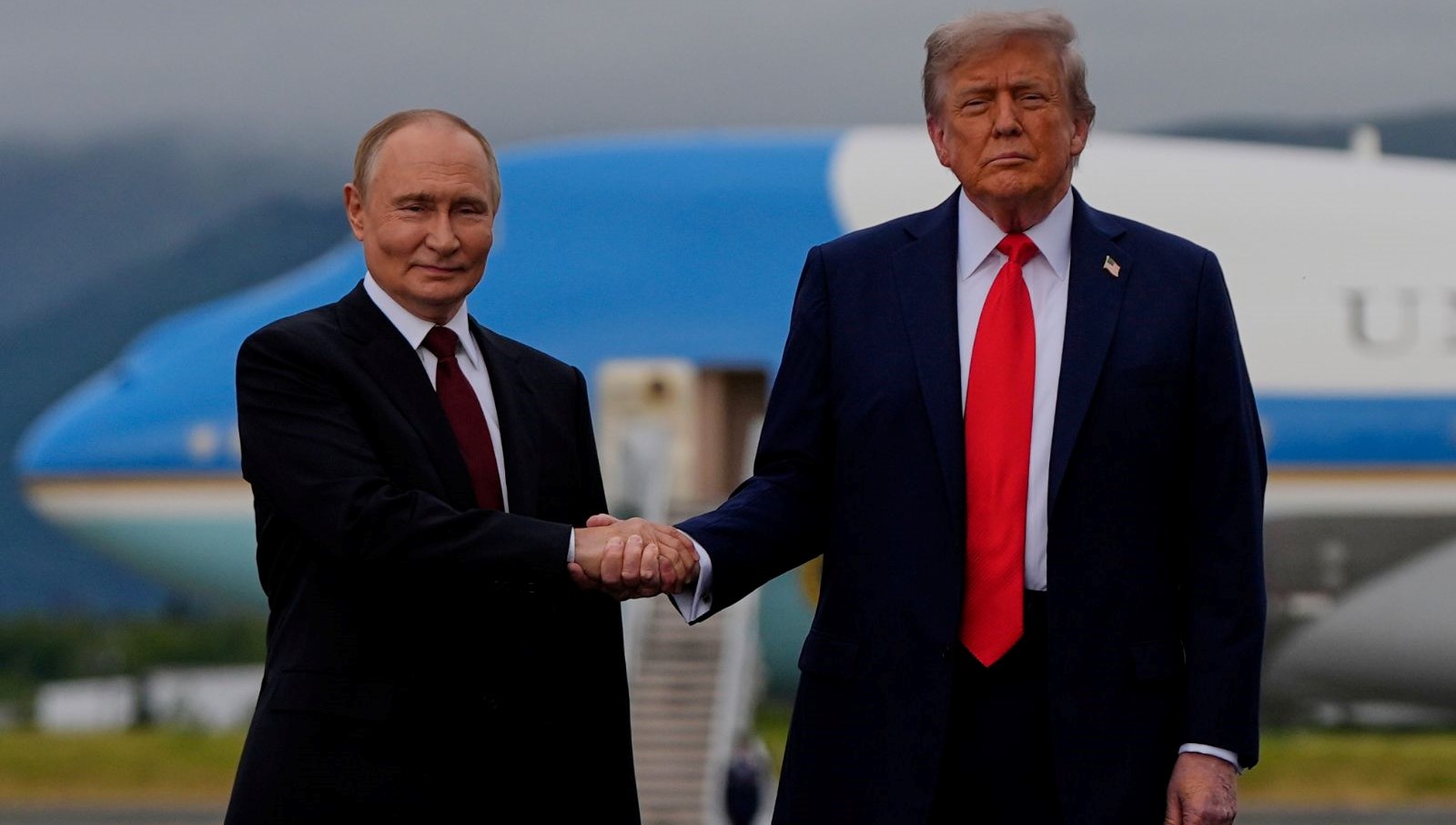 trump ile putin gorusmesinden yeni zirve cikti RrD1ltvv.jpg