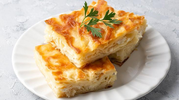 23 yillik seften kurumayan borek tarifi firindan cikmadan 5 dakika once bu karisimi surun Xc91uxqm.jpg