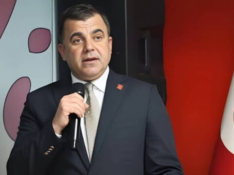 Son dakika silivri belediyesi sorusturmasi chp silivri ilce baskani doruk bulut gozaltina alindi tAiswjD6